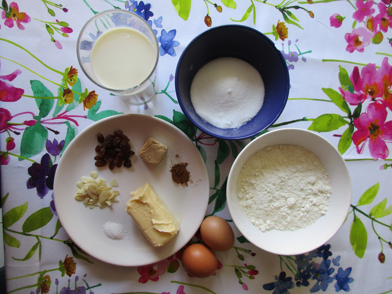 Backrezept für Ostern: Süße Hefehäschen