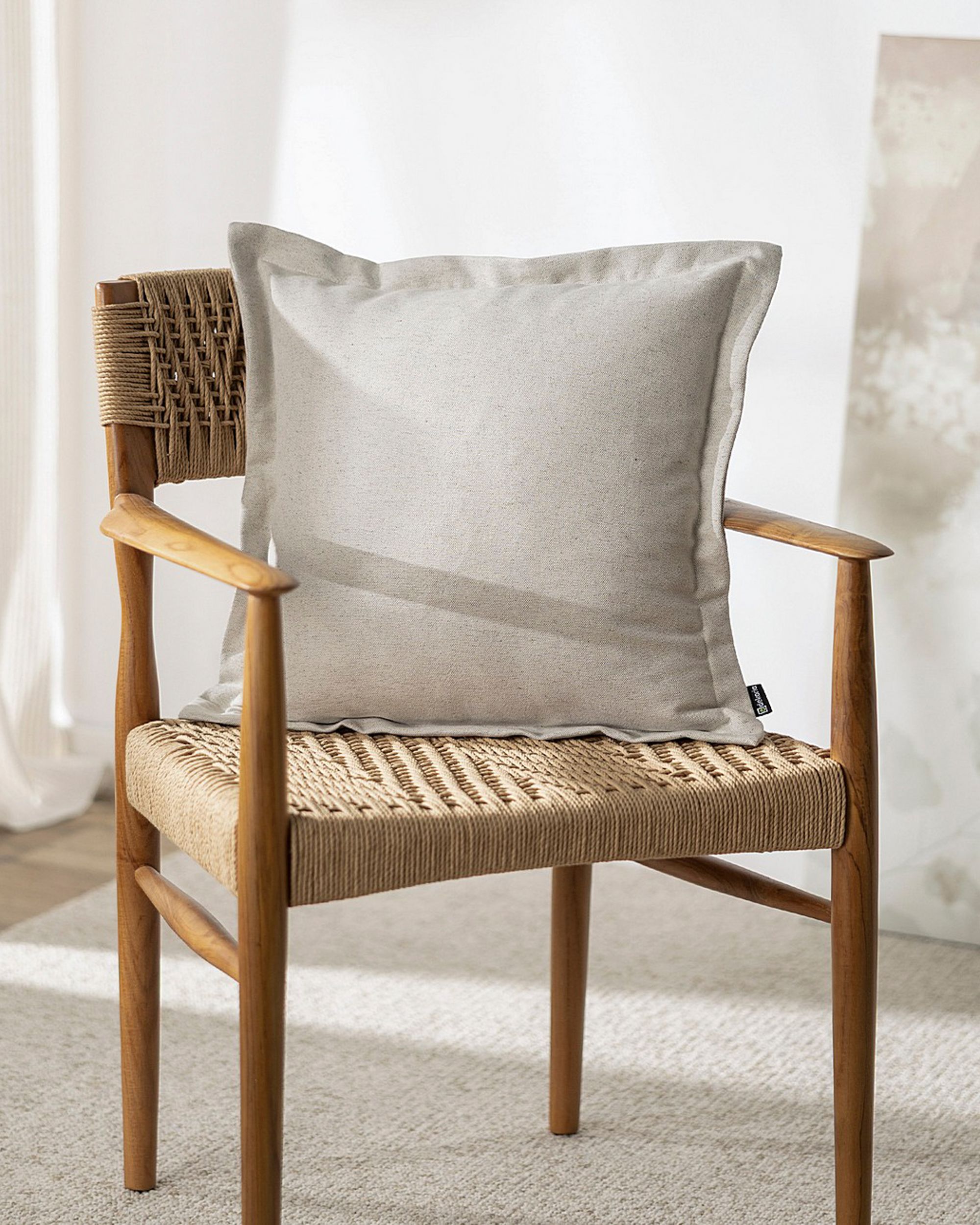 Kissenhülle Mona mit Stehsaum Farbe beige Stoff strukturiert (hover)