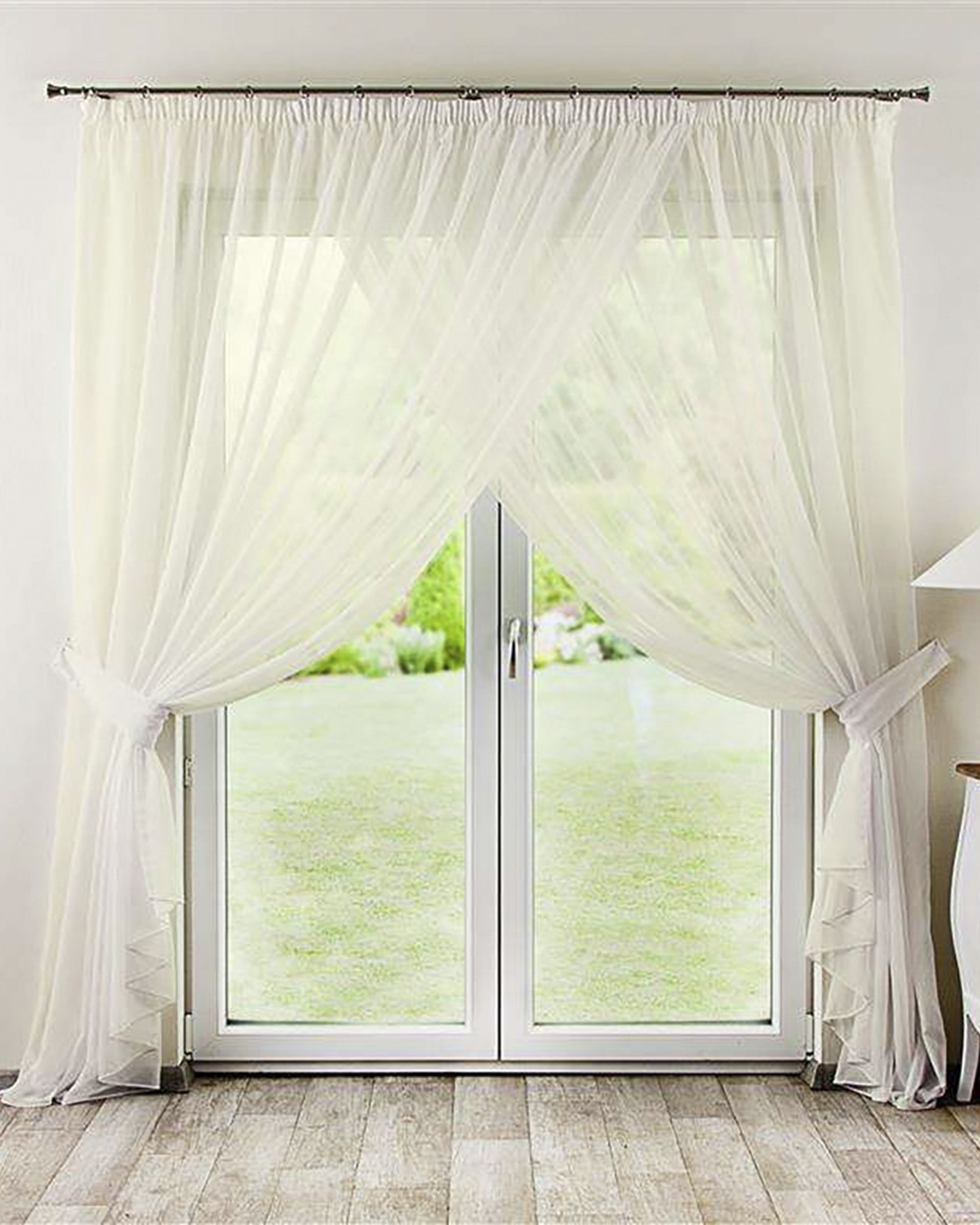 Fensterdekoration Amelia mit Volant Farbe creme Stoff halbtransparent, glänzend