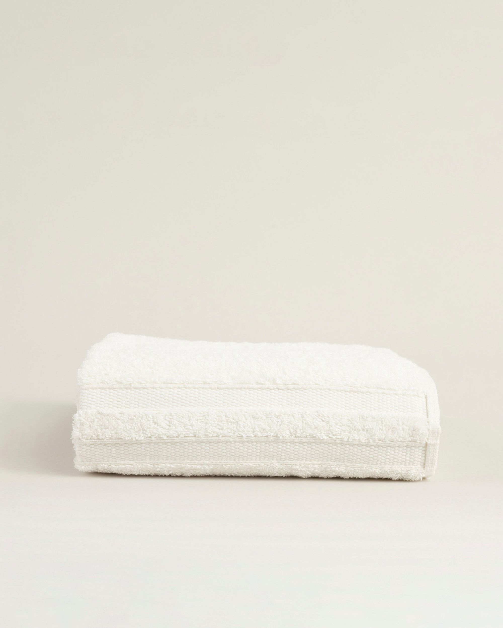 Handtuch Essence 50x90 cm pure white