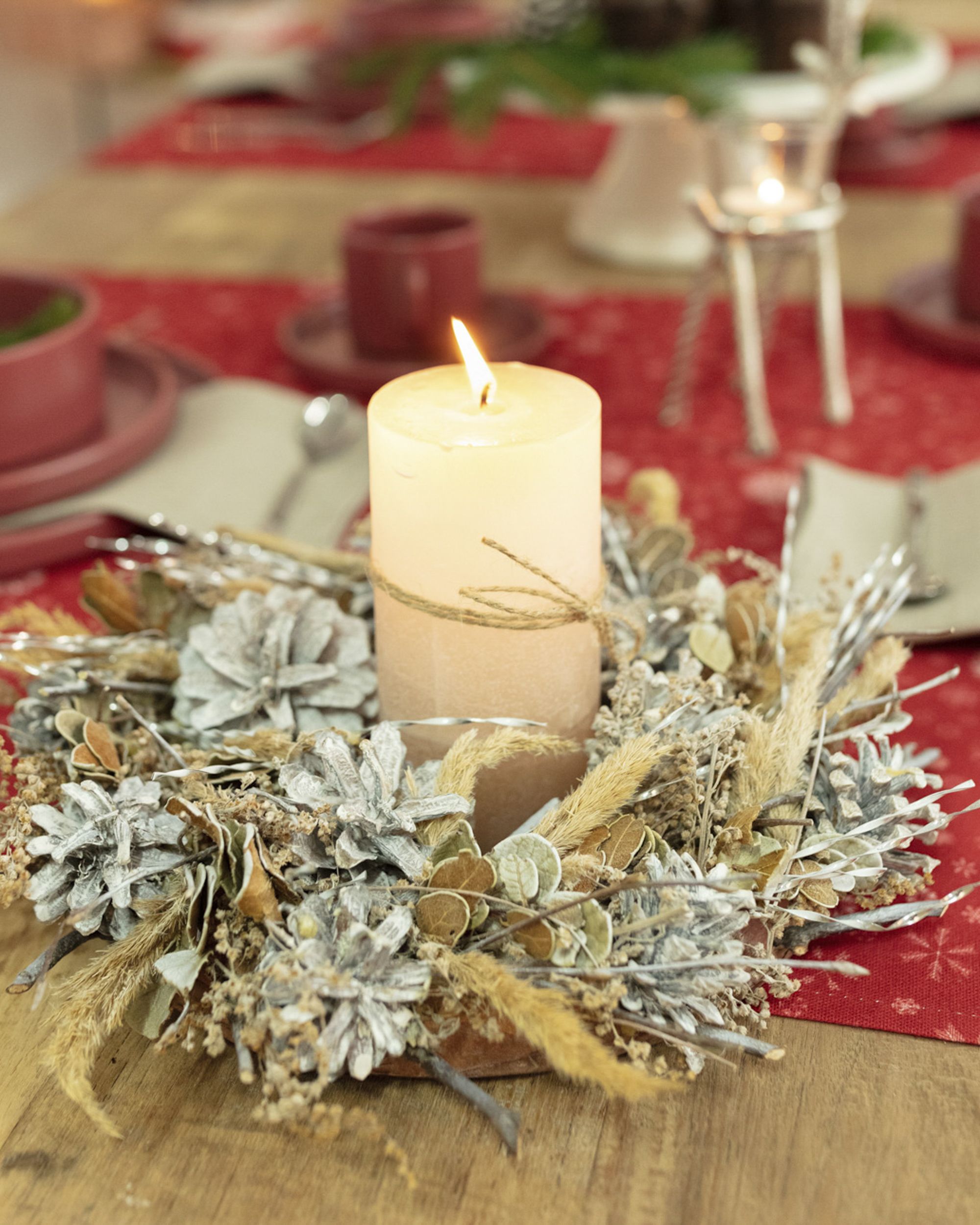 Weihnachtskranz Winter Cone &Oslash;30cm beige (hover)