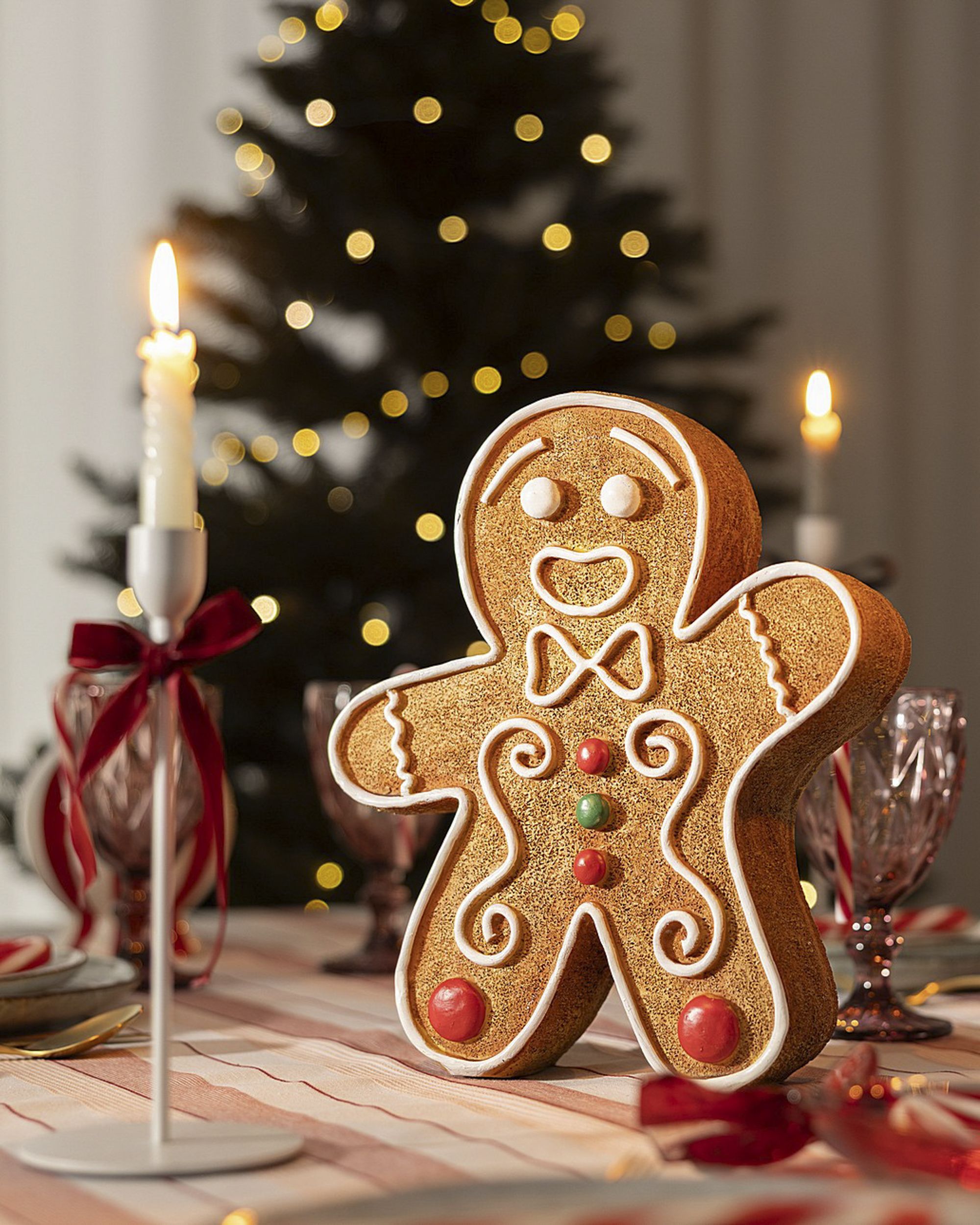 Dekoobjekt Gingerbread Man II 25x7x30 cm (hover)