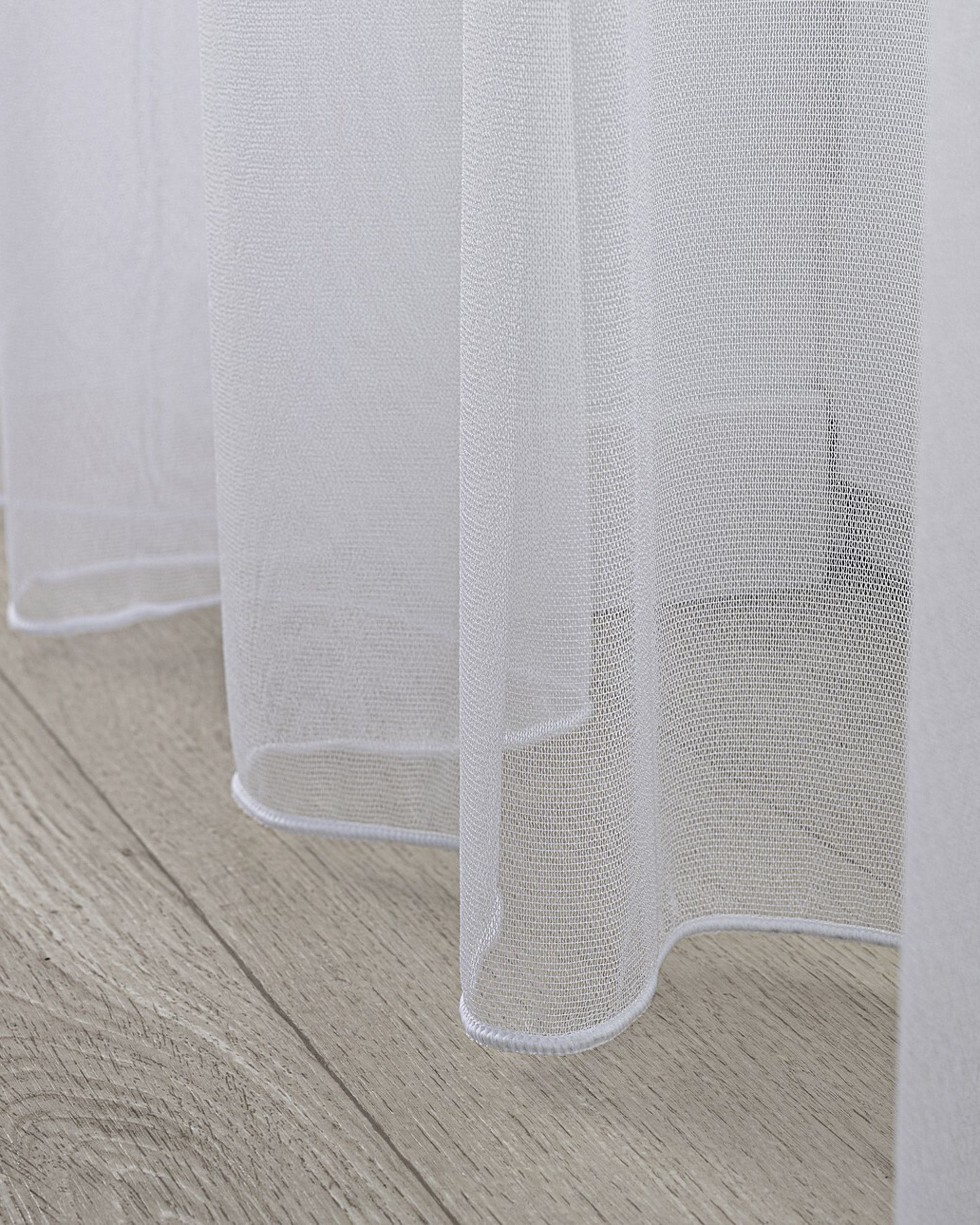 Gardine mit flämischen 2-er Falten Farbe weiß Stoff halbtransparent, glänzend, strukturiert (hover)