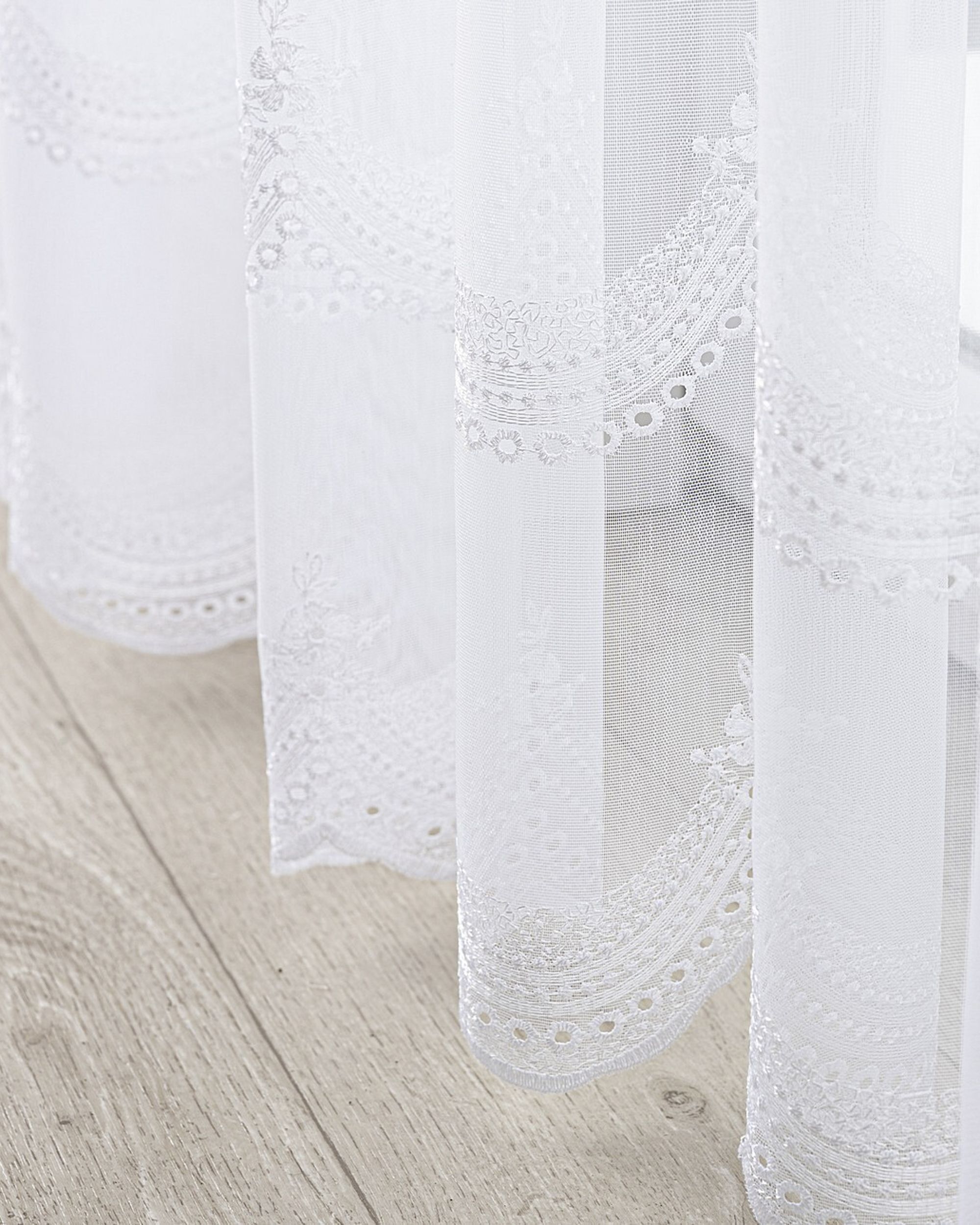 Gardine mit flämischen 2-er Falten Farbe weiß Stoff halbtransparent, strukturiert, gemustert (hover)