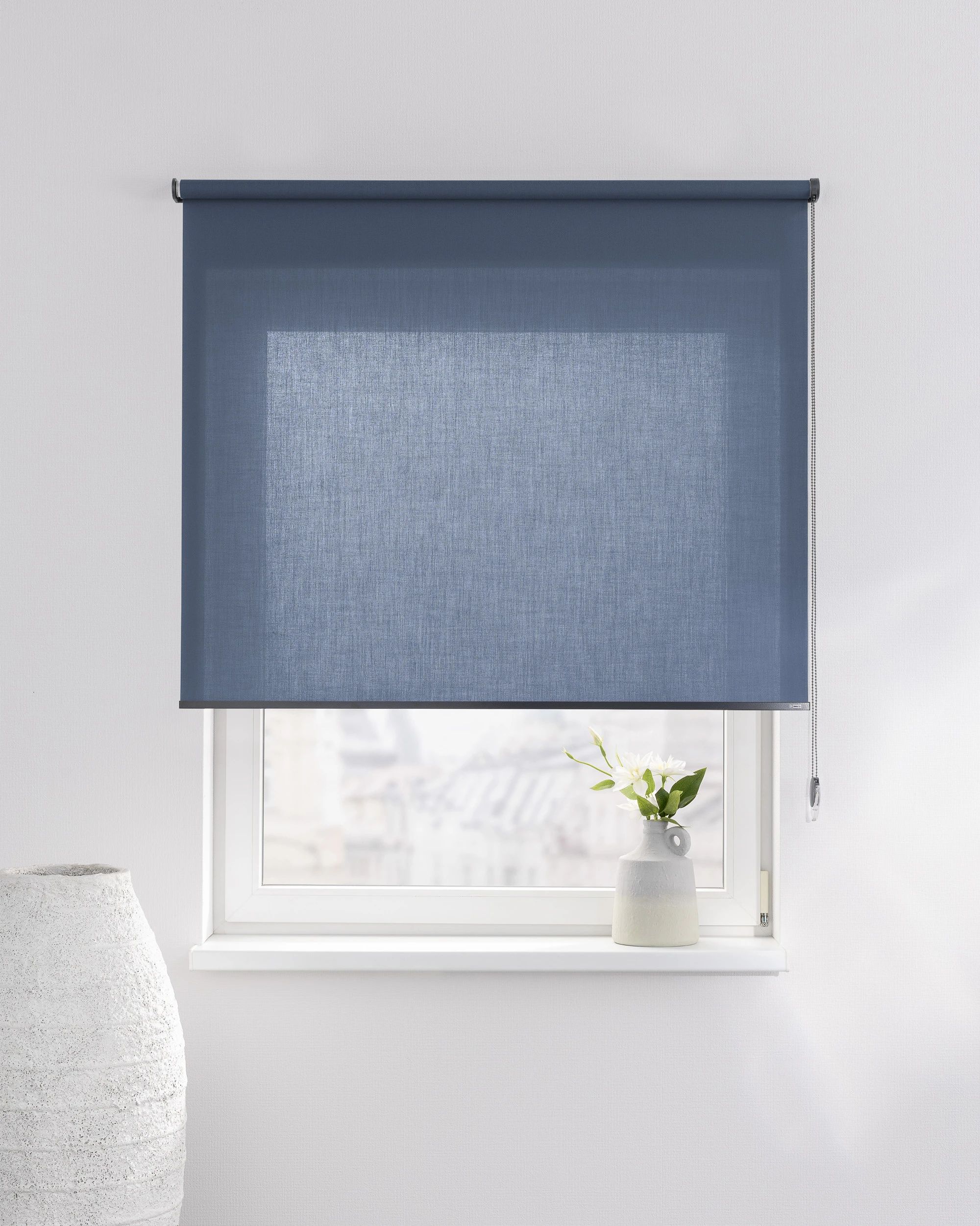 Rollo Classic Farbe dunkelblau Stoff halbtransparent (hover)