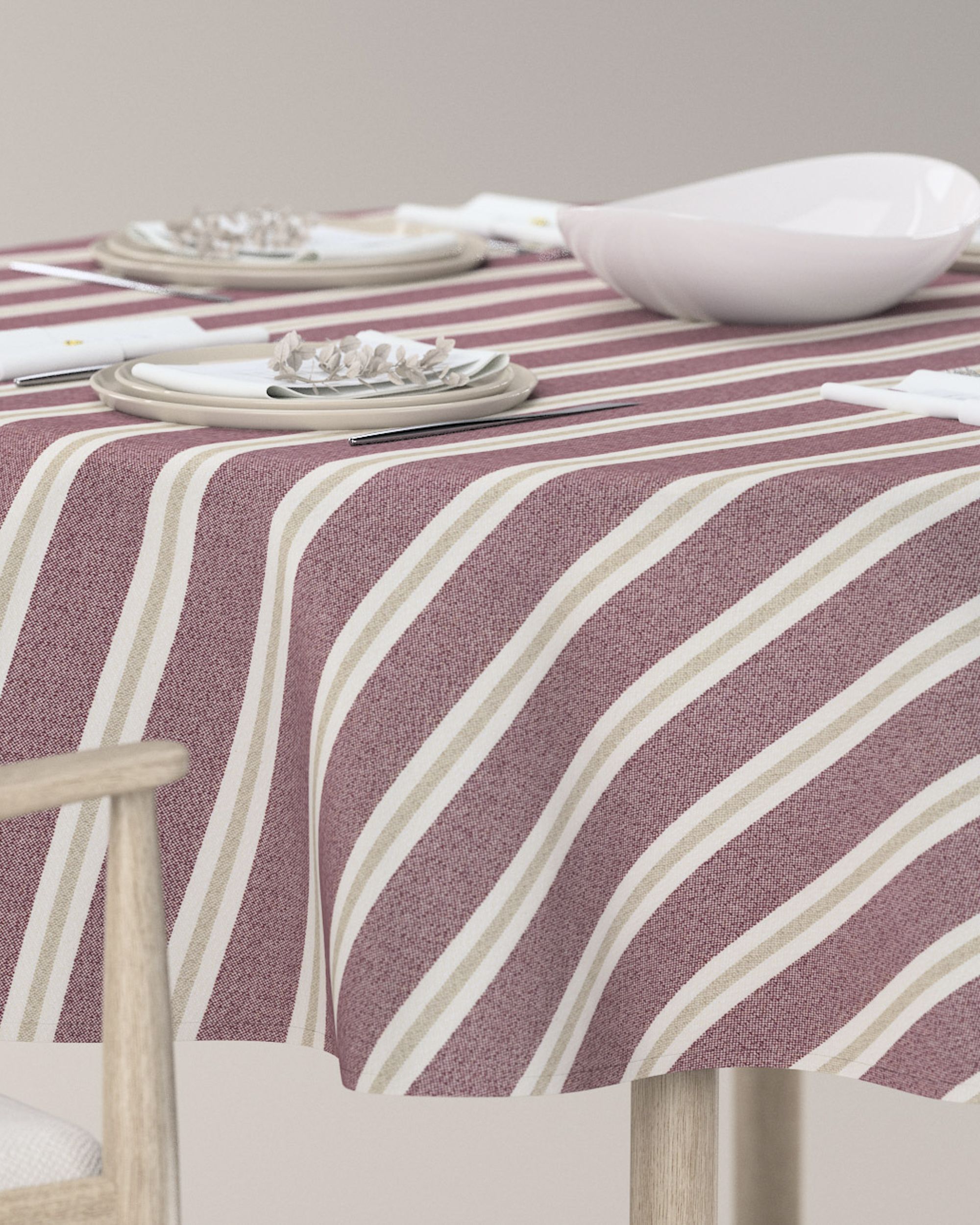 Runde Tischdecke Farbe rot Stoff strukturiert, gemustert (hover)