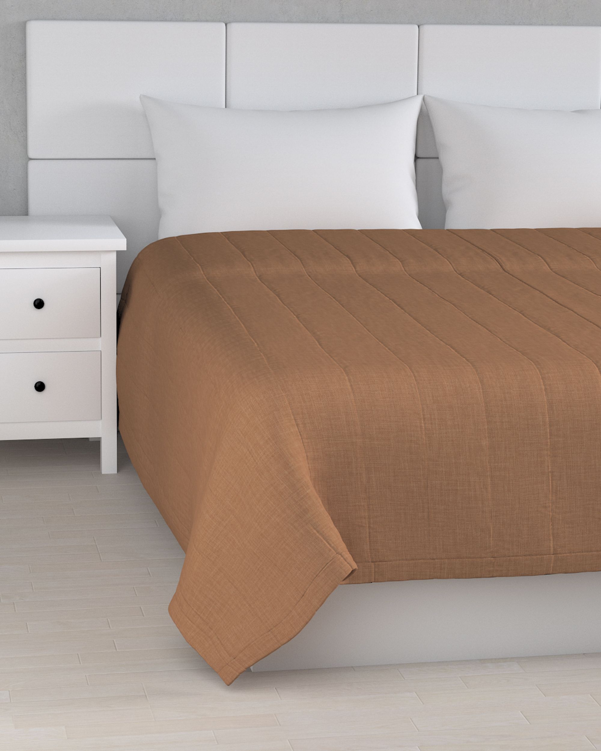 Tagesdecke mit Streifen-Steppung Farbe braun Stoff strukturiert