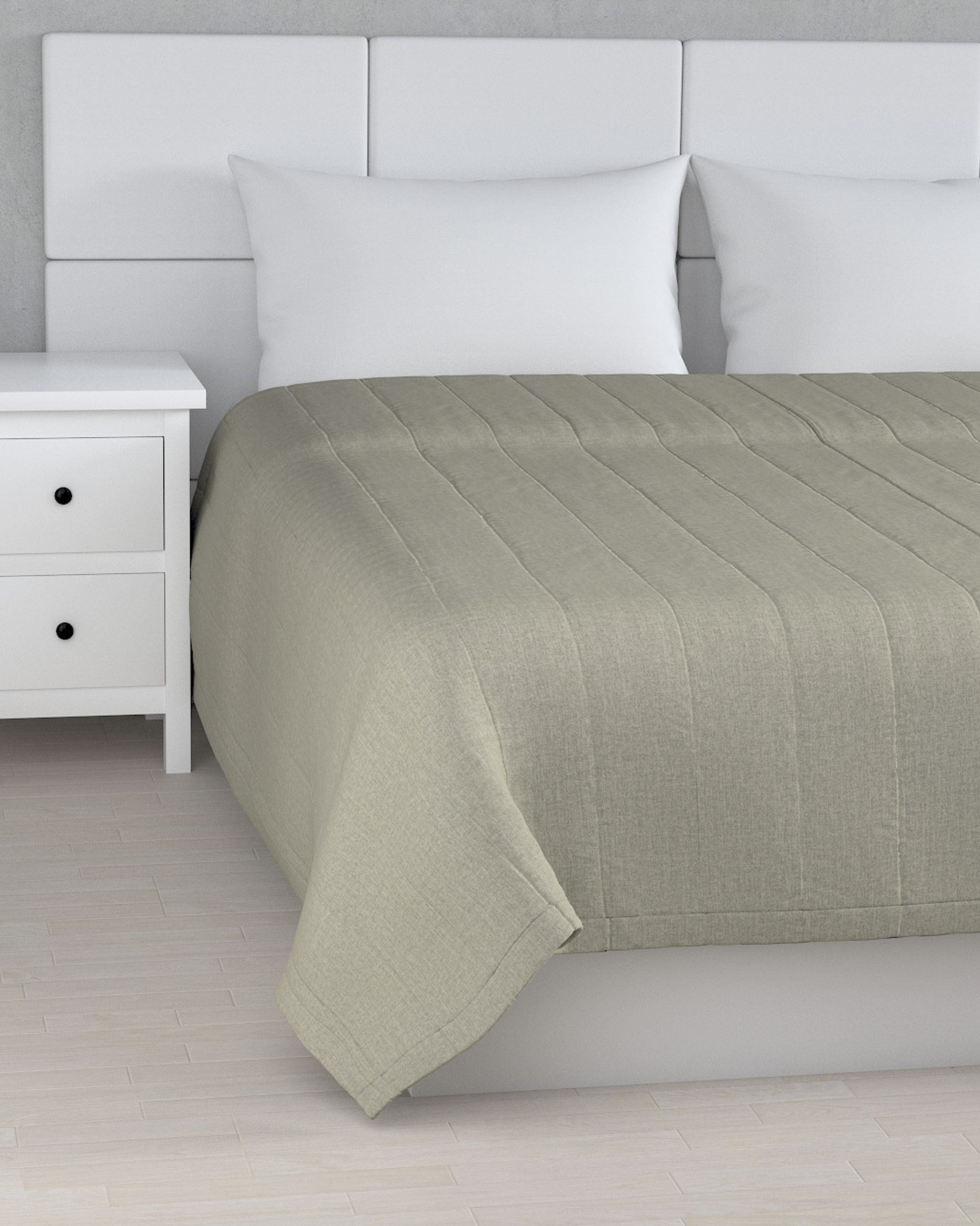 Tagesdecke mit Streifen-Steppung Farbe beige Stoff strukturiert (hover)